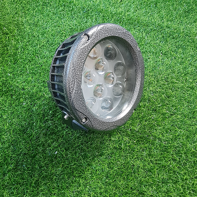 Đèn led cắm cỏ chiếu cây chiếu điểm ngoài trời COBMT mũ to Đèn led cắm cỏ chiếu cây chiếu điểm ngoài trời COBMT mũ to