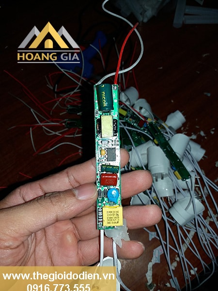 Nguồn đèn tuýp LED cao cấp Nguồn đèn tuýp LED cao cấp