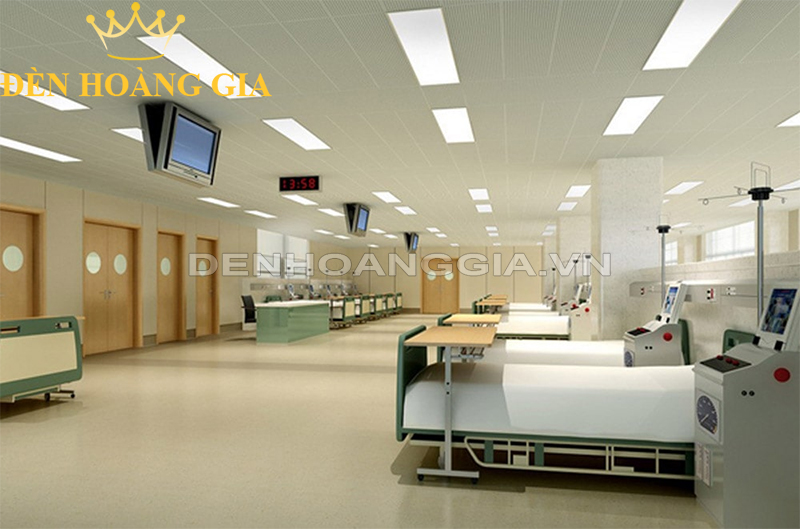 Đèn led chiếu sáng trong bệnh viện có hiệu suất quang cao 80-90 lm/w