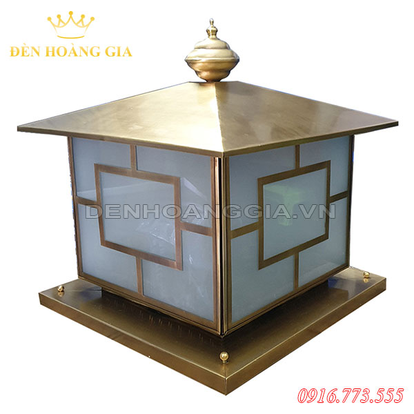 Đèn trụ cổng bằng đồng HGA-TCD02