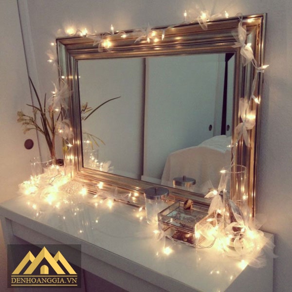 Trang trí phòng ngủ với đèn led gương Trang trí phòng ngủ với đèn led gương