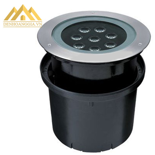Đèn led âm sàn giải phóng nhiệt năng nhanh nhờ có đế tản nhiệt bằng hợp kim nhôm và được bảo vệ bằng một lớp nhựa cứng bên ngoài tránh các tác nhân ngoài môi trường Đèn led âm sàn giải phóng nhiệt năng nhanh nhờ có đế tản nhiệt bằng hợp kim nhôm và được bảo vệ bằng một lớp nhựa cứng bên ngoài tránh các tác nhân ngoài môi trường