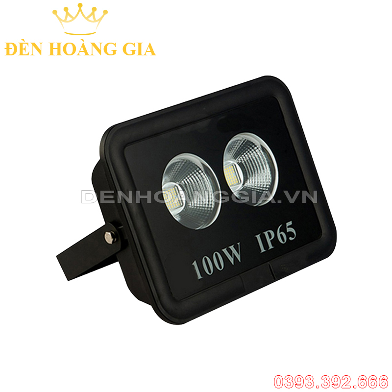 Den-led-pha-cao-ap-100w.jpg