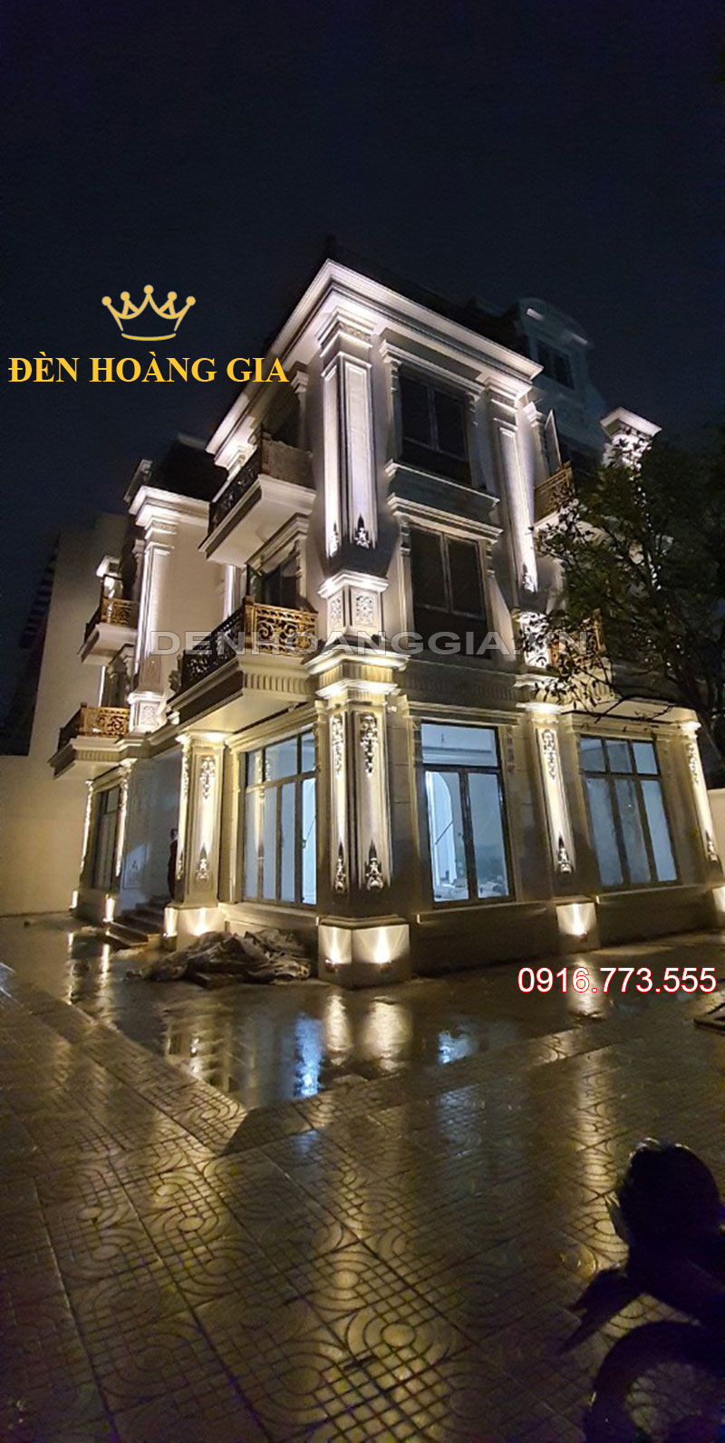 Tầng trên sử dụng đèn led rọi cột ánh sáng trung tính, tầng dưới sử dụng đèn led rọi cột ánh sáng vàng.