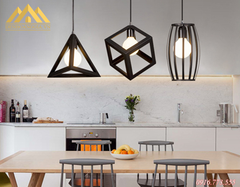 Thiết kế hệ thống đèn led thả trần ở khu vực bàn ăn Thiết kế hệ thống đèn led thả trần ở khu vực bàn ăn