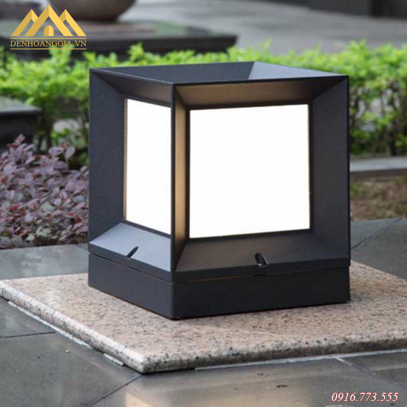 Đèn trụ cổng tường rào hiện đại lắp đặt cho trụ cổng Đèn trụ cổng tường rào hiện đại lắp đặt cho trụ cổng