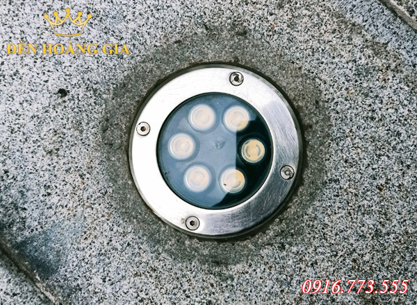 Đèn led âm sàn bê tông 6w được sử dụng phổ biến để chiếu sáng ngoài trời
