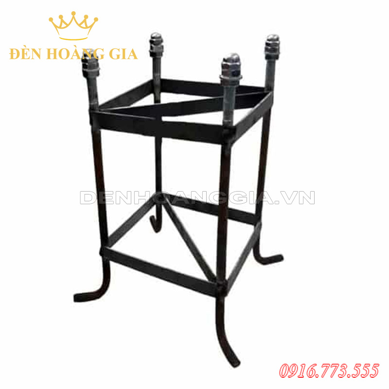 Khung móng đèn trụ sân vườn - Cột đèn ngoài trời