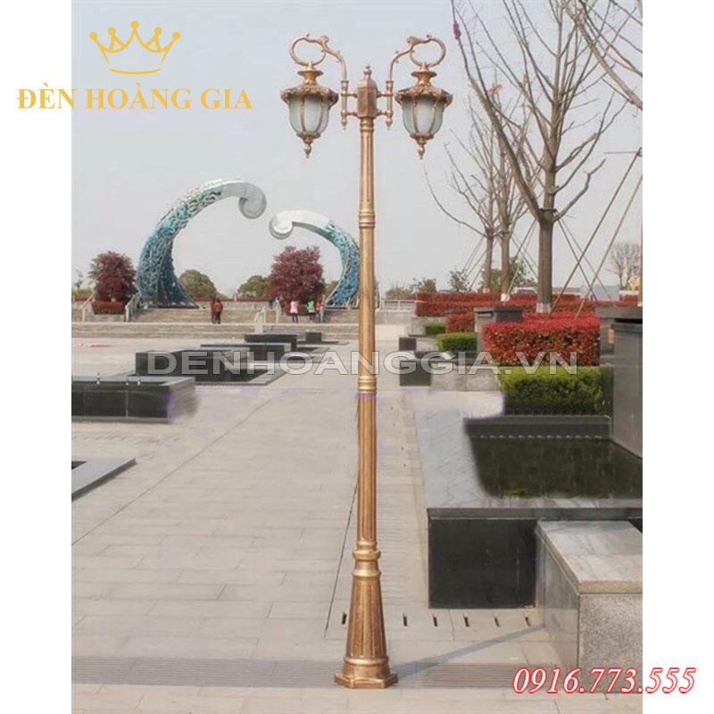 Đèn led trụ sân vườn cao 2 bóng DHG-CSVCD2B02