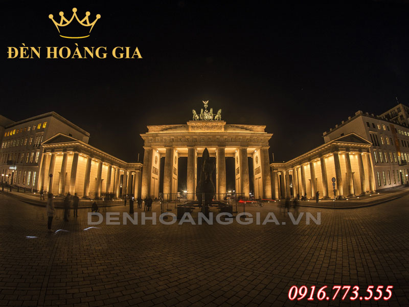 Cổng chào Brandenberg (Berlin, Đức)