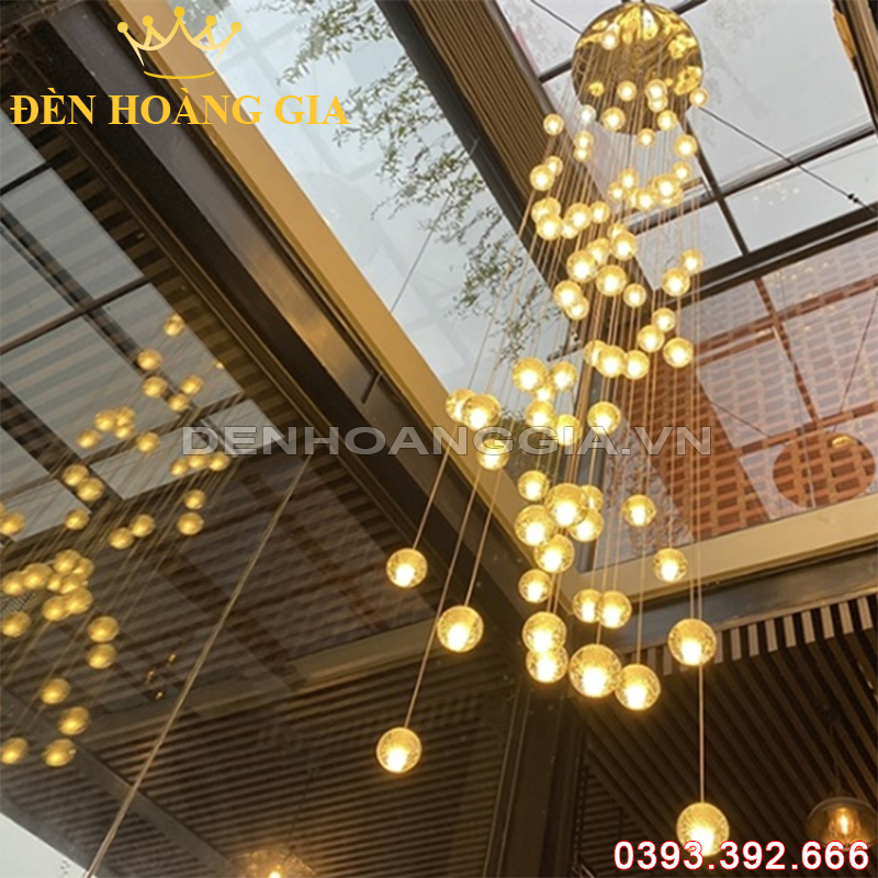 Đèn Led thả thông tầng quả pha lê 79 bóng Rolux-DCTTQPL79B