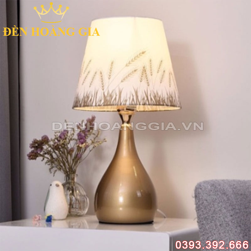 Đèn bàn trang trí Vân đá trắng Rolux-DB718