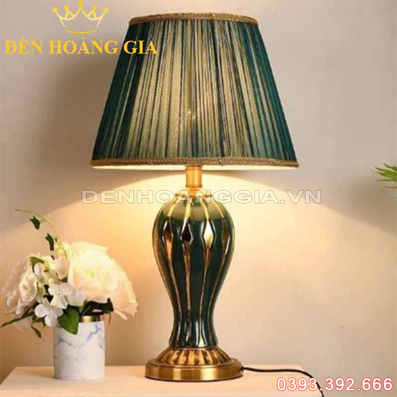 Đèn bàn trang trí hiện đại Gốm xanh Rolux-DB1939BL