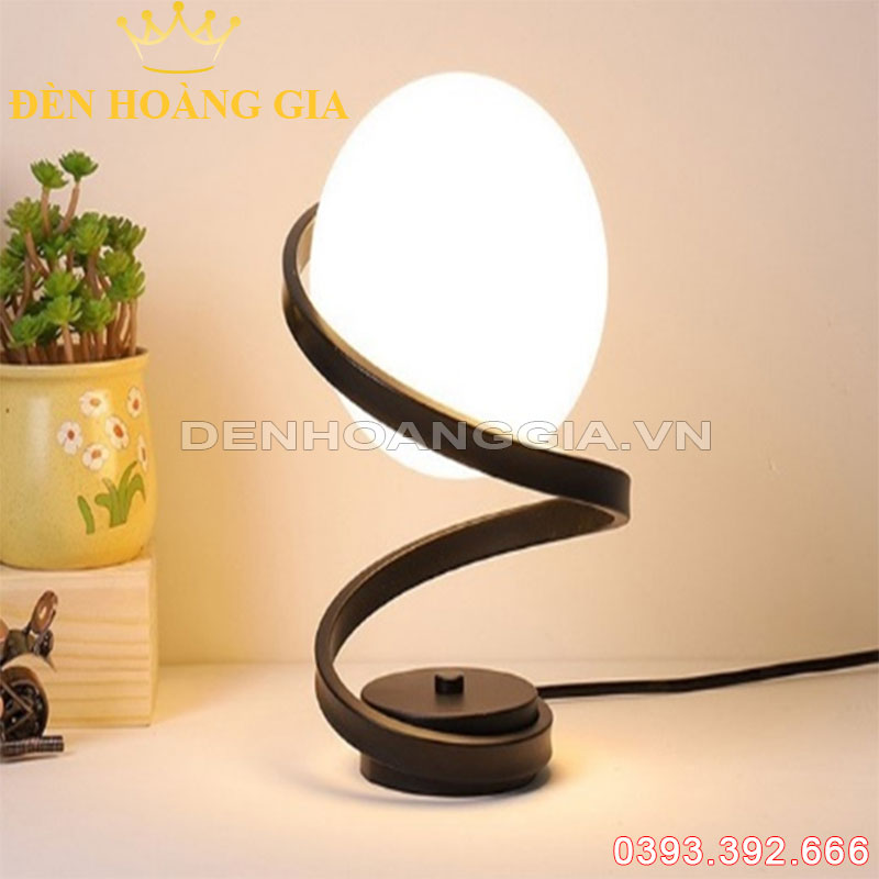 Đèn bàn trang trí Xoắn ốc đen Rolux-DB1936BK