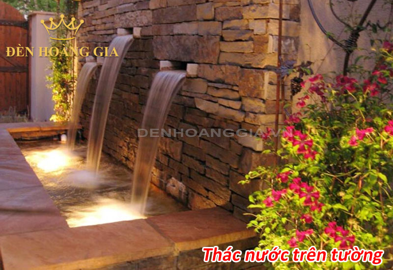 Thác nước trên tường