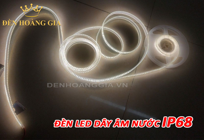 Nên sử dụng đèn led thanh hay đèn led dây âm nước?