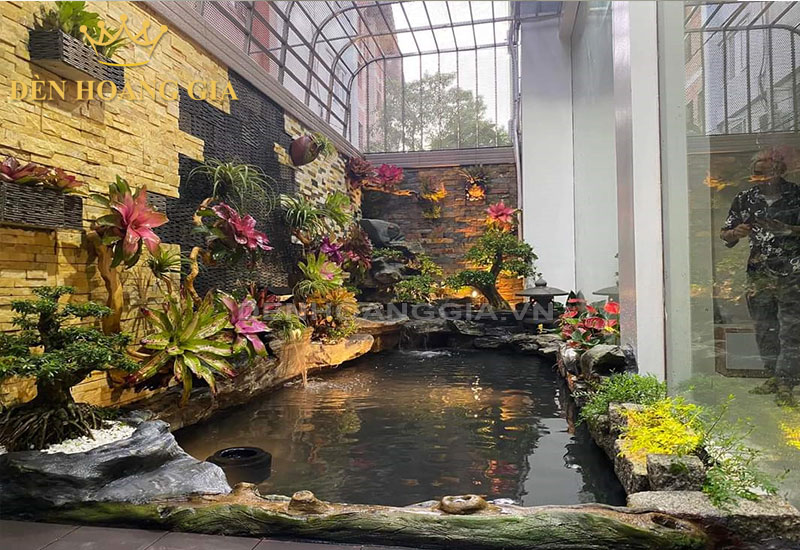 Tiểu cảnh hồ cá Koi trong nhà đẹp