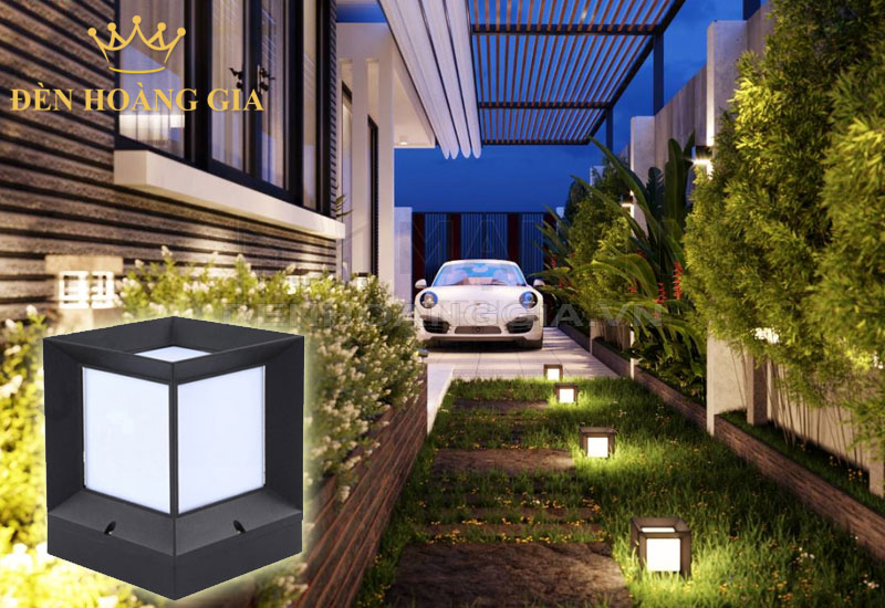 Lắp đèn trụ vuông trang trí sân vườn hiện đại