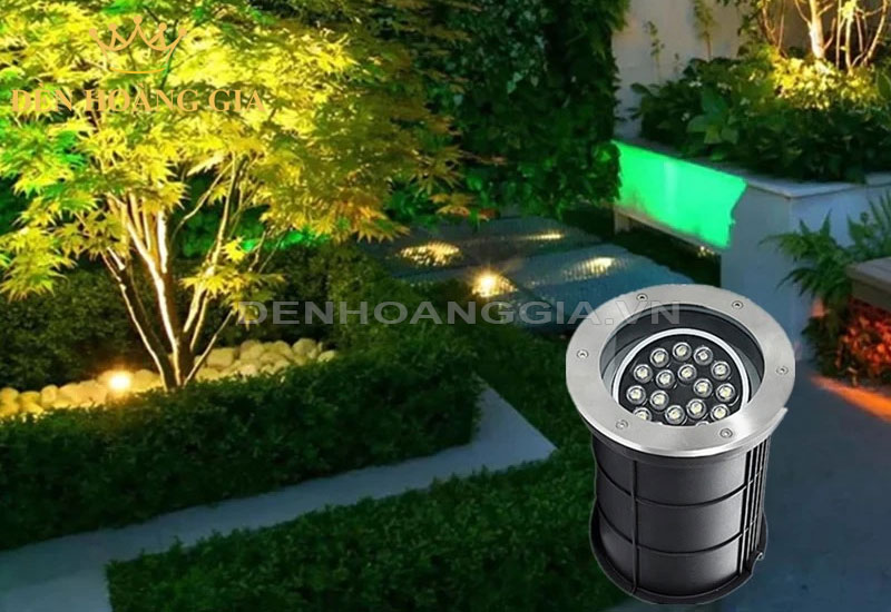 Lắp đèn led âm đất chỉnh góc chiếu cây