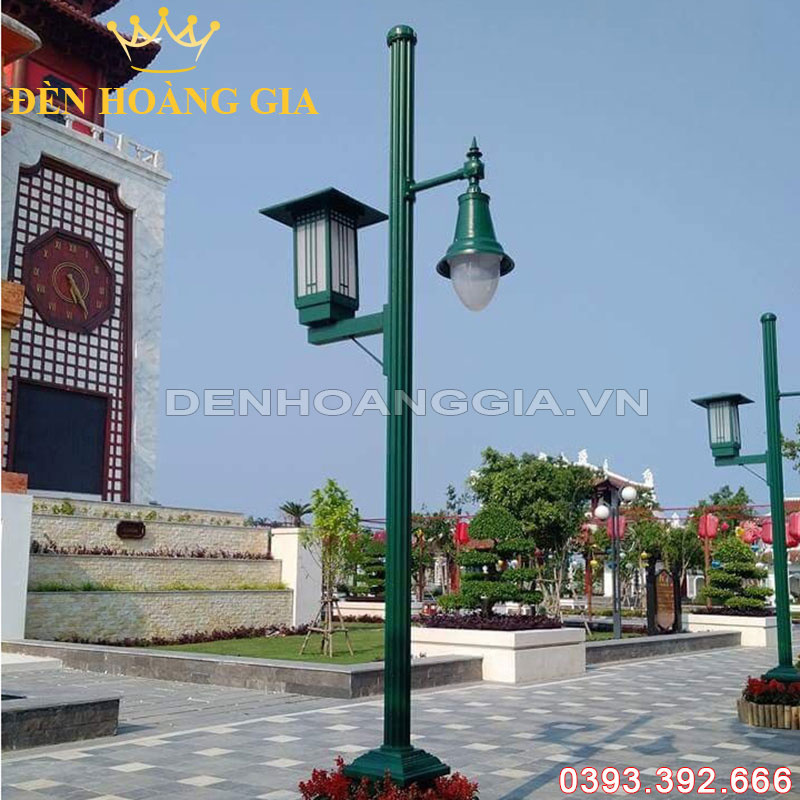 Đèn led trụ sân vườn cao 2 bóng Rolux-TSVCD2B12