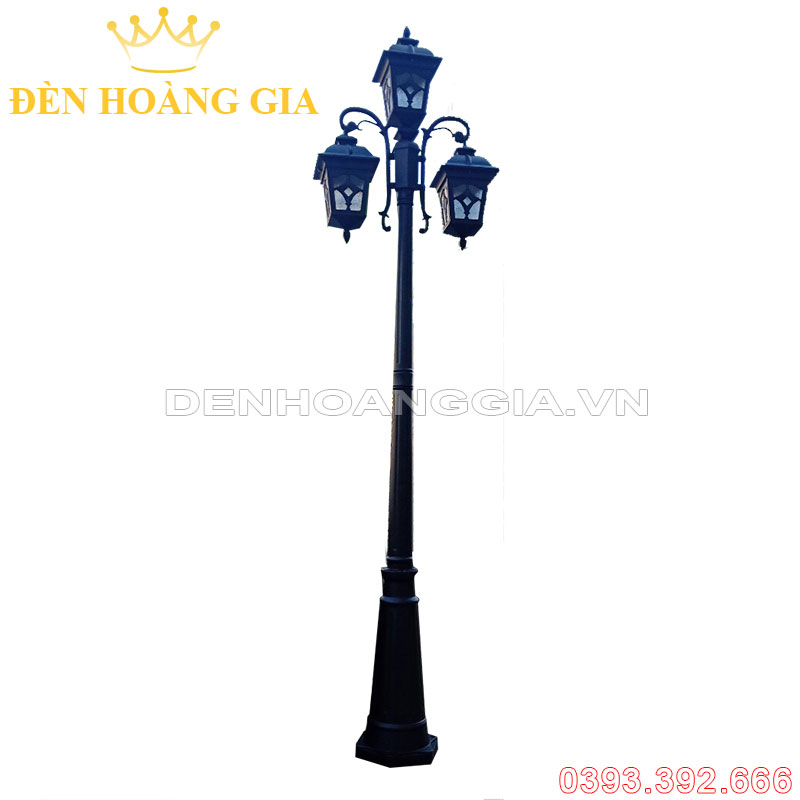 Đèn led trụ sân vườn cao 3 bóng Rolux-TSVCD3B02