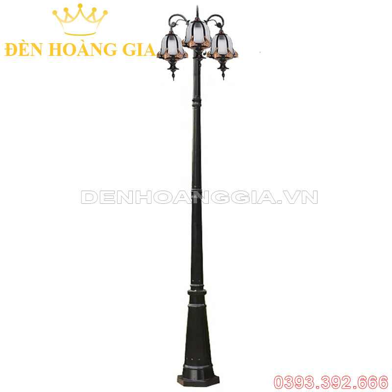 Đèn led trụ sân vườn cao 3 bóng Rolux-TSVCD3B04