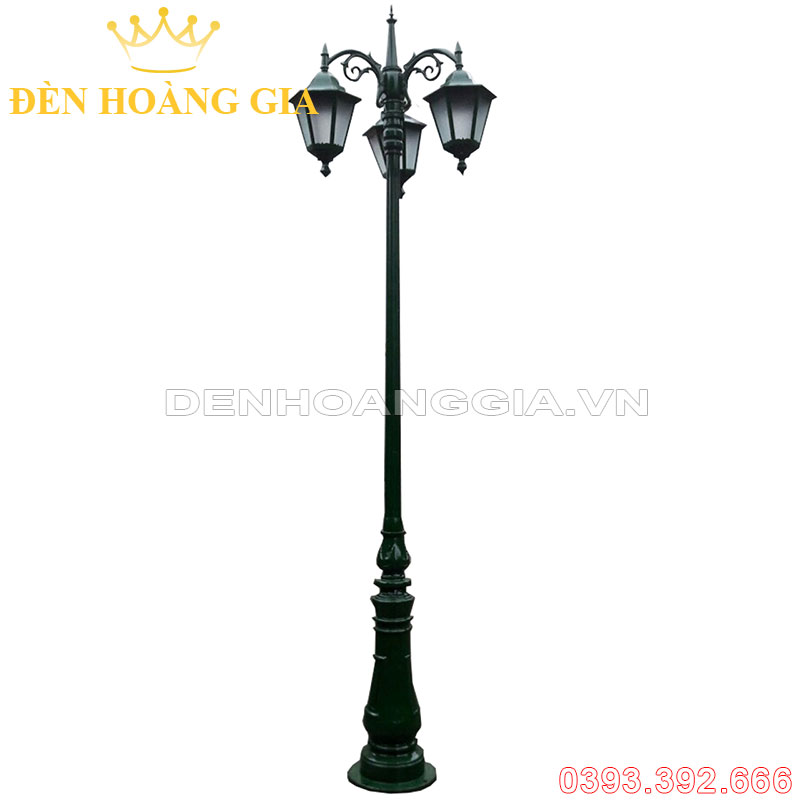 Đèn led trụ sân vườn cao 3 bóng Rolux-TSVCD3B06