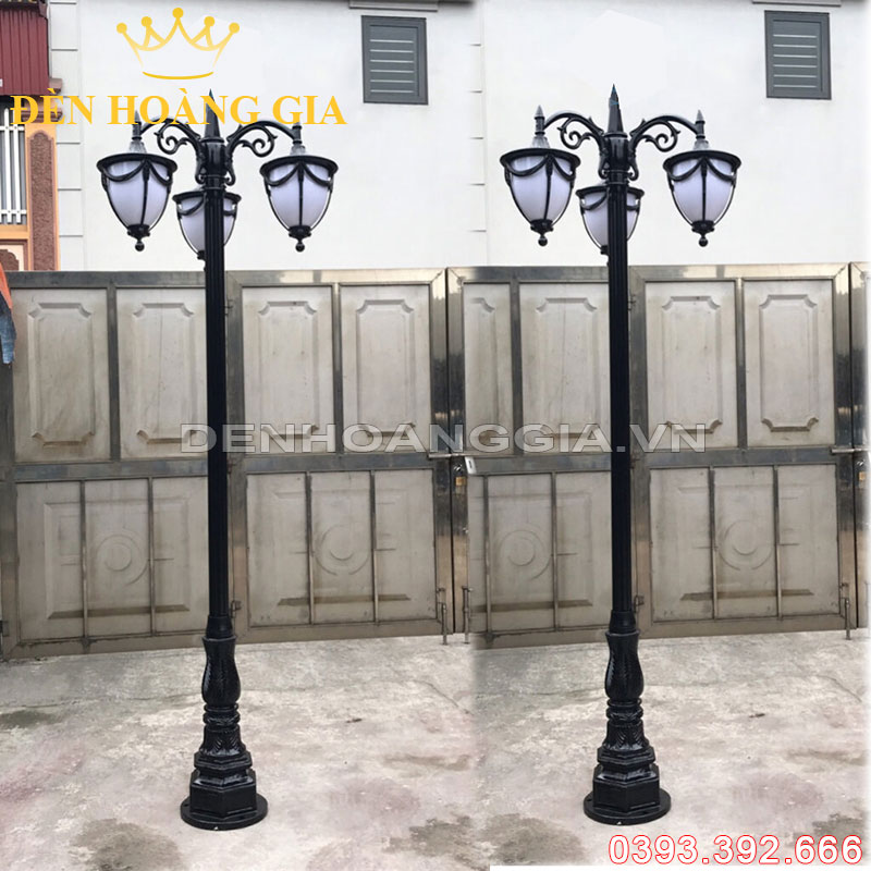 Đèn led trụ sân vườn cao 3 bóng Rolux-TSCVD3B13