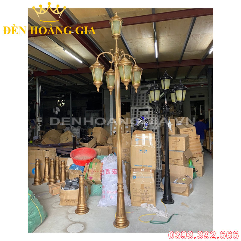 Đèn led trụ sân vườn cao 5 bóng Rolux-TSVCD5B10