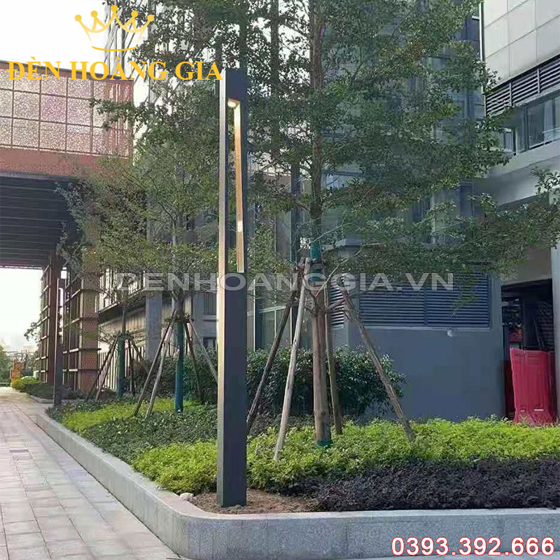 Đèn led trụ sân vườn cao hiện đại Rolux-TSVC24