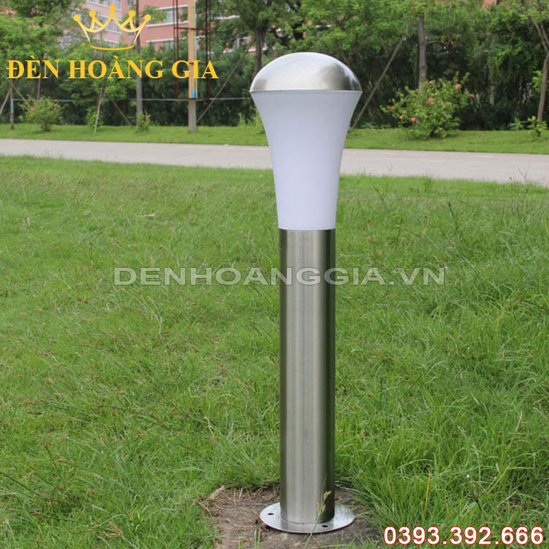 Đèn led trụ sân vườn năng lượng mặt trời Rolux-TSVNL17