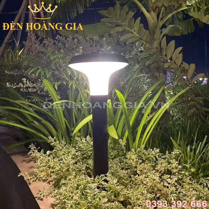 Đèn led trụ sân vườn năng lượng mặt trời Rolux-TSVNL29