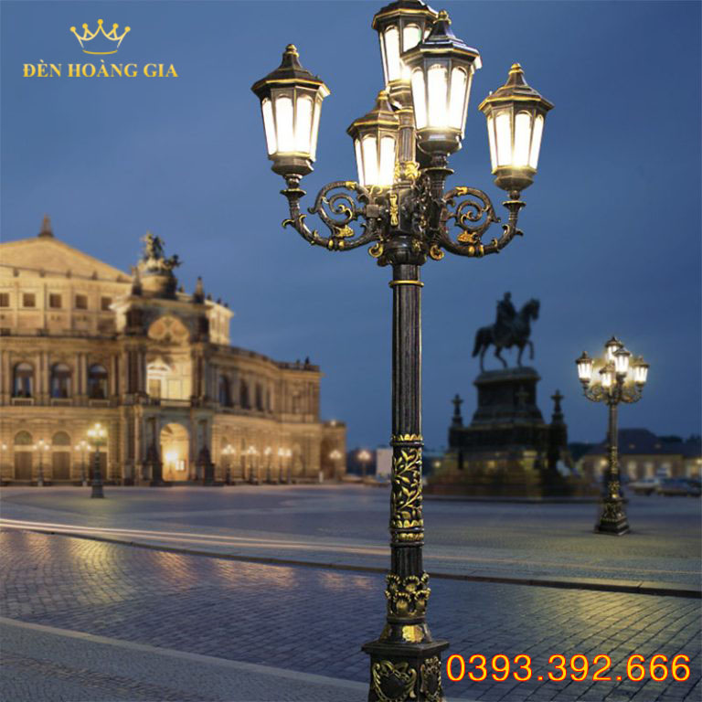 Đèn led trụ sân vườn cao cổ điển VIPPRO Rolux-TSVCDVIP05