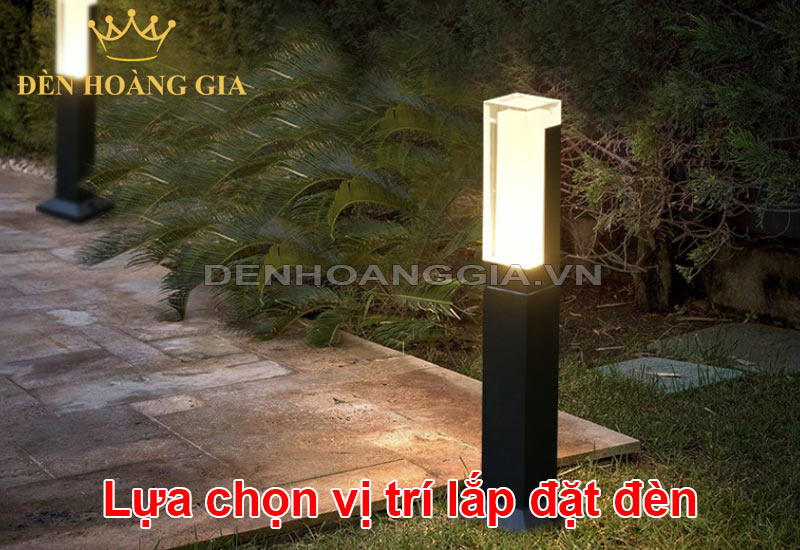 vi-tri-lap-den-nam-san-vuon-tru-vuong
