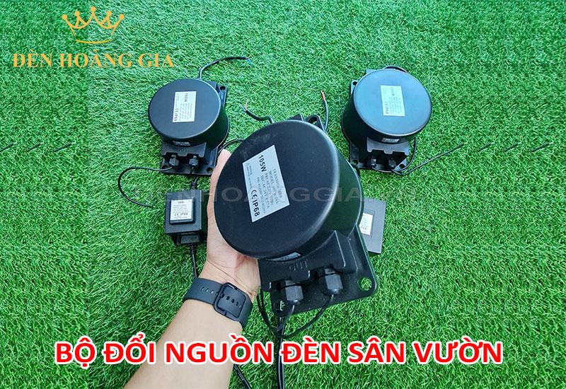 Bộ đổi nguồn đèn led chiếu cây 12V