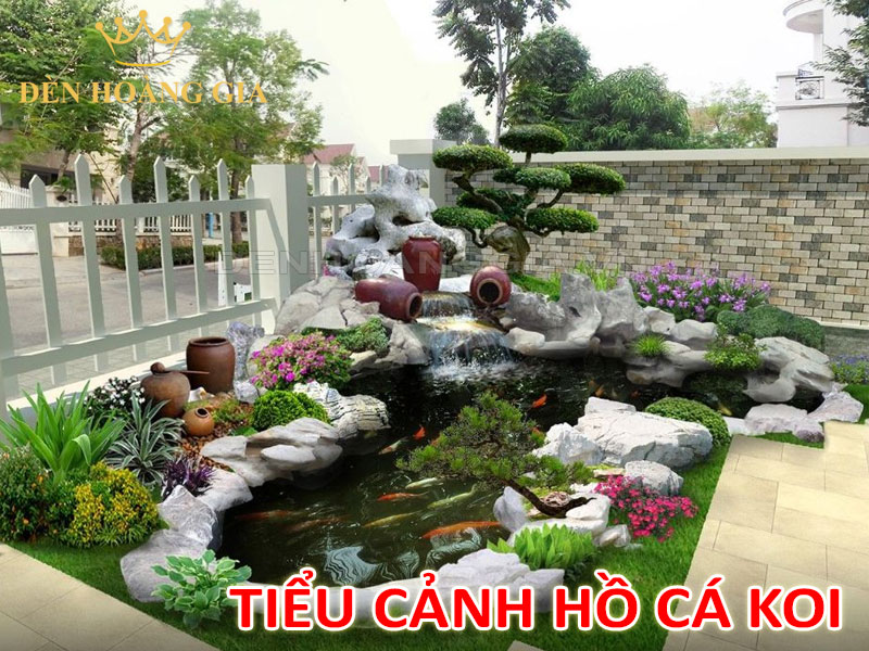 Tiểu cảnh hồ cá Koi trong sân vườn cổ điển