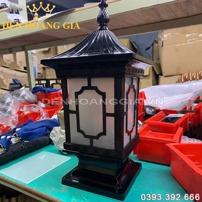 Đèn trụ cổng cổ điển ROLUX-TCCD37 (Nhôm)