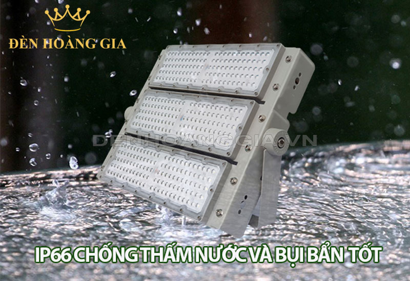 cac-tieu-chuan-den-pha-ngoai-troi-chong-nuoc