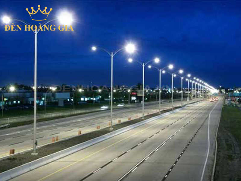 Vì sao cần thay thế đèn HPS bằng đèn đường LED