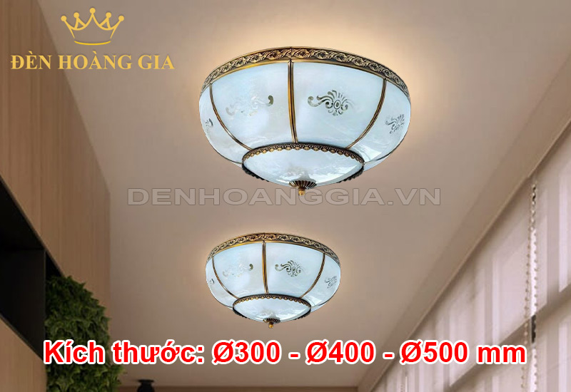 kich-thuoc-den-mam-op-tran-ban-cong