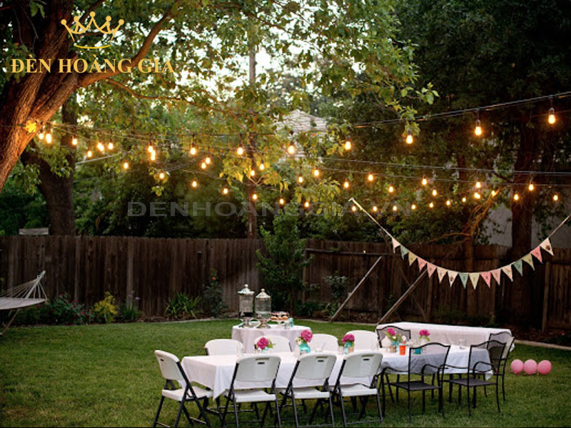 Đèn led dây sân vườn