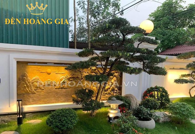 giai-phap-trang-tri-goc-san-vuon-bang-den-led-thanh
