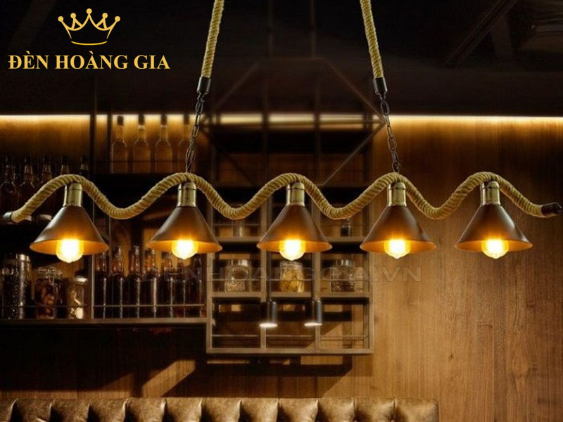 Đèn thả decor theo chiều ngang bóng chụp kết hợp dây cói